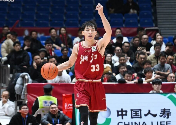 开云平台-郭艾伦伤停12场！浙江双杀广州换帅后10战8胜 徐昕狂送6帽