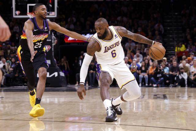 开云官网-即将签下终身赞助合同 库里成为最接近神的男人？