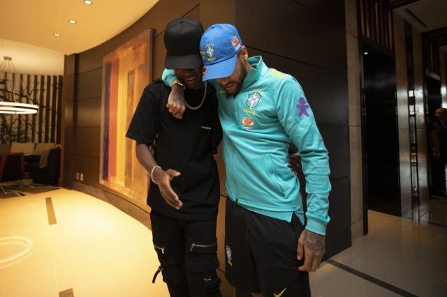 开云app-帮皇马拿欧冠后 维尼修斯准备在巴西队接内马尔班