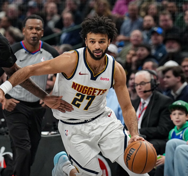 开云平台-瓦兰丘纳斯复出穆雷24分，奇兵爆砍35+8+3+2+4封盖，掘金双杀奇才